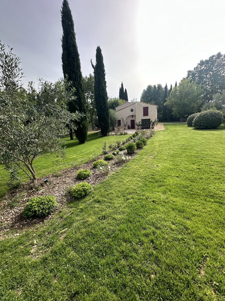 Espace vert sur mesure à Puyricard