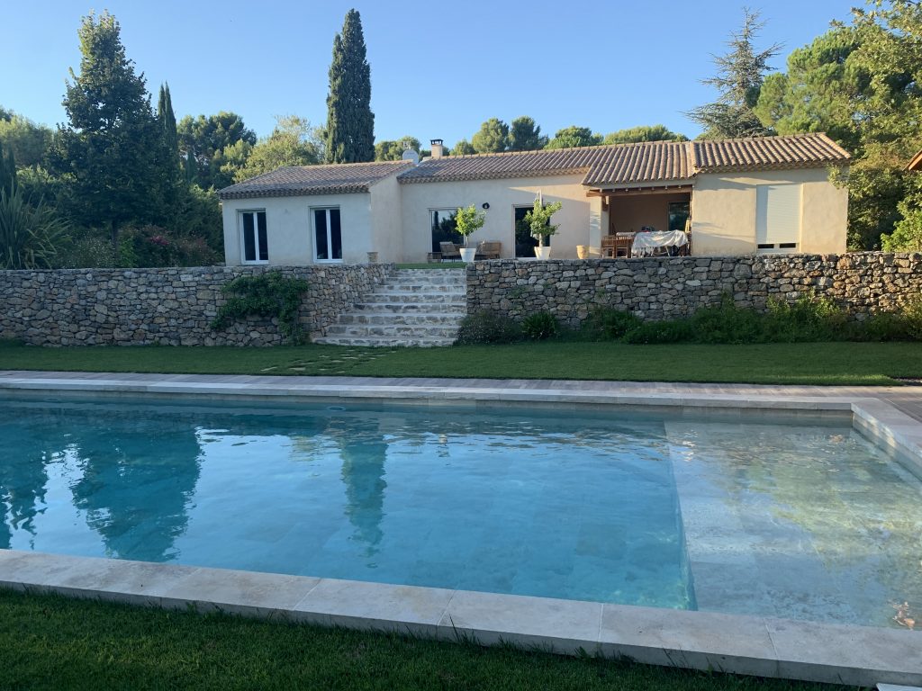 Jardin avec Piscine en Provence, Paysagiste à Saint Cannat